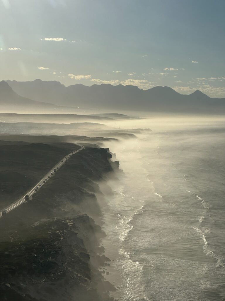 Freedom of flight doors off helicopter flight Cape Town scenery